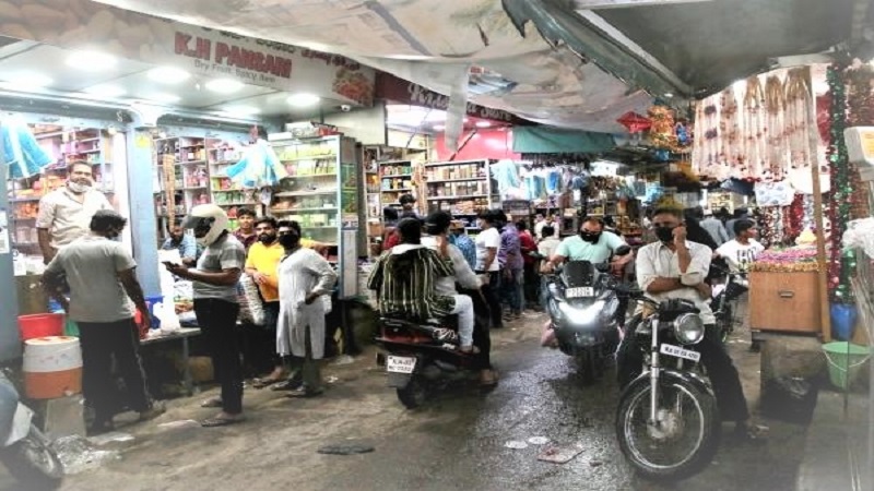 lucknow shops