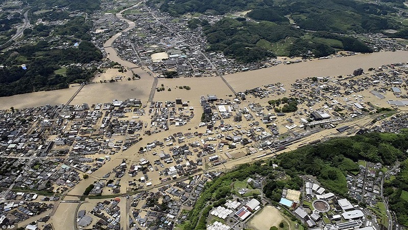 JAPAN FLOOD 4