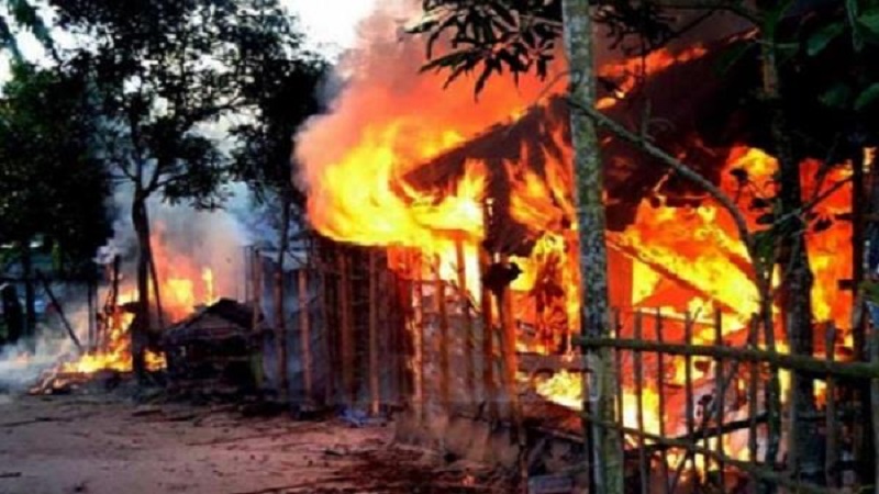 hindu-house-burnt