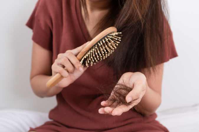 Hair Care: ये बीज दिलाएंगे बालों के झड़ने की समस्या से निजात