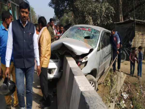 Journalist Accident: सड़क हादसे में बिहार के पत्रकार के माता -पिता की मौत, खुद बुरी तरह जख्मी