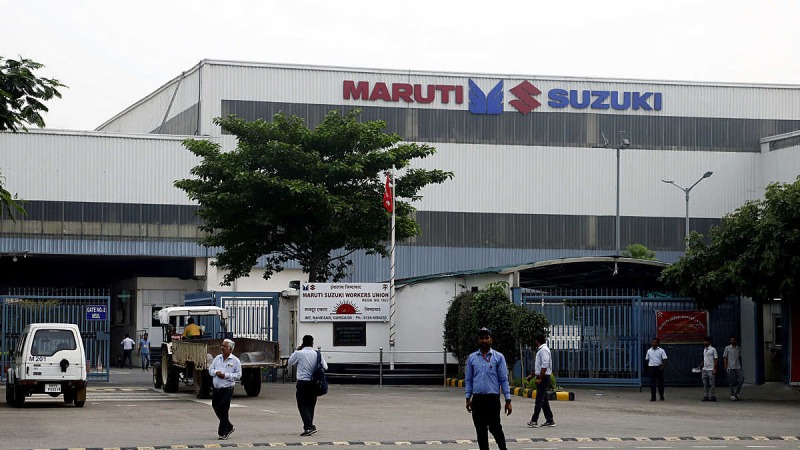 ग्राहकों को बड़ा झटका, Maruti Suzuki ने इन गाड़ियों के बढ़ाए दाम